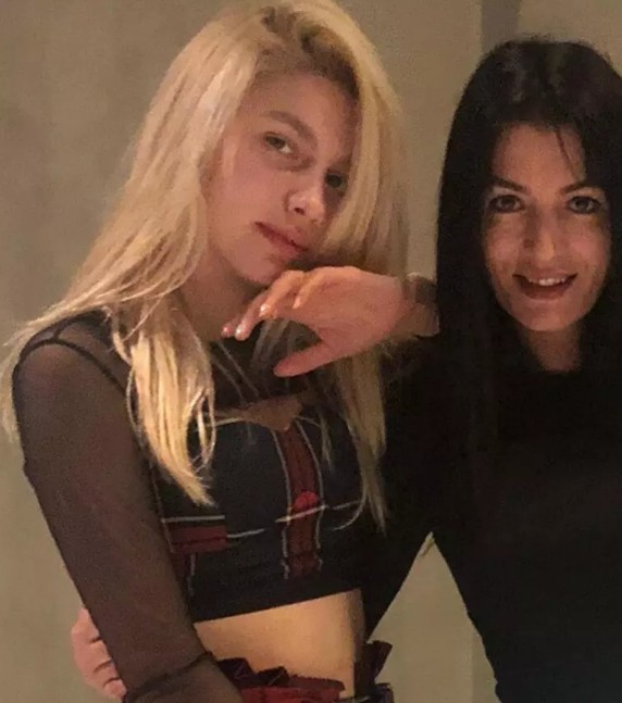 Havva Öztel'den takipçisine yanıt!